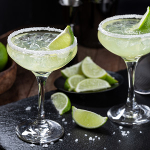 洗練された空間に鮮やかな色合いが輝く|ザ・ロイヤルダイナスティ大宮(THE ROYAL DYNASTY OMIYA)の写真(55426814)