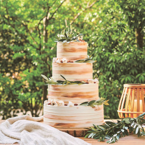 特別の日にふさわしい鮮やかなウエディングケーキ|ザ・ロイヤルダイナスティ大宮(THE ROYAL DYNASTY OMIYA)の写真(55426819)