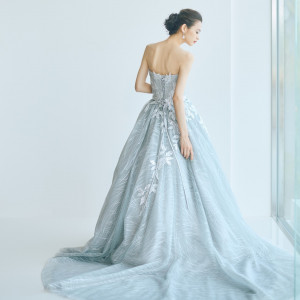 どの角度からでもドラマチックに魅せるシルバーリーフ|ザ・ロイヤルダイナスティ大宮(THE ROYAL DYNASTY OMIYA)の写真(55427047)