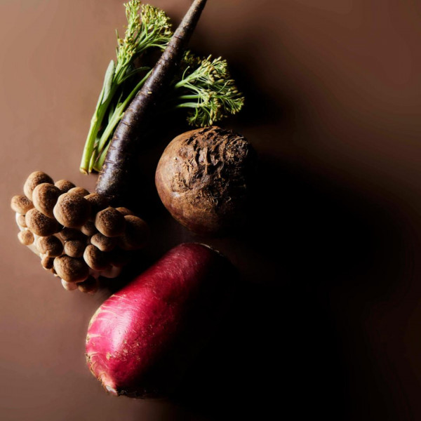 ヒルトップテラスでは20年愛されるフレンチ。ANDOHOTELでは和食で奈良を感じるおもてなしを