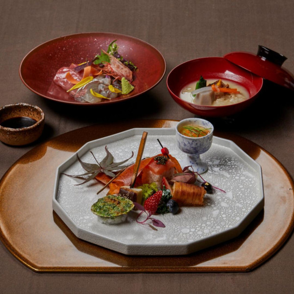 和を感じられるお料理でおもてなしを・・・