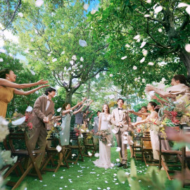 ＼祝日限定*試食付／選べる新チャペル&ガーデン体験×ドレス試着