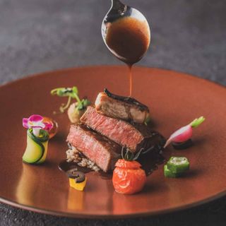 【木曜限定SP】プール付き貸切邸宅×模擬挙式×絶品フレンチ試食