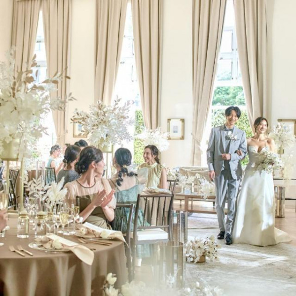 公式HPからのご予約でカタログギフトプレゼント