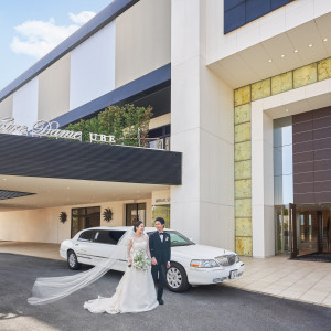 挙式当日はリムジンでの送迎付き！|ノートルダム宇部/FIVESTAR WEDDINGの写真(39412123)