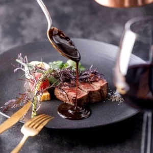 【GW限定*アマギフ付】料理重視に◎試食×100年の時を刻む大聖堂見学