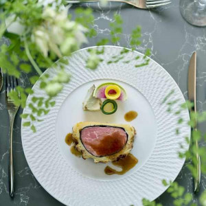 【料理が凄い！】2年連続口コミ評価1位！試食＆憧れ大聖堂見学