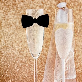 【平日特典】QUOカード3,000円 & 希少な薔薇のスパークリングワイン