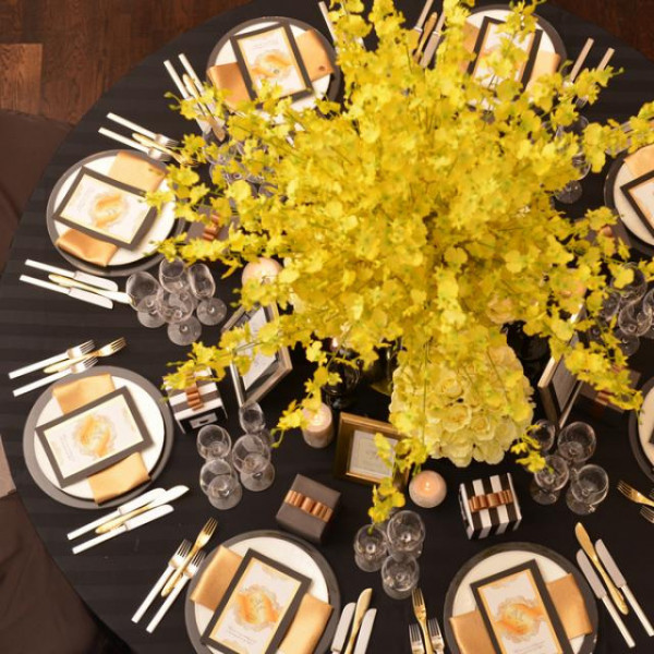 装花や司会・音響演出・招待状や各種印刷物など全部コミコミ！