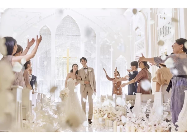 【水の邸宅】ホワイトハウス チャペル