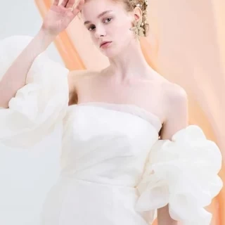 純白のウェディングドレスは女の子の憧れ♪