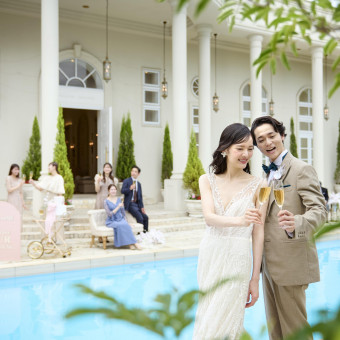 美しい木々に囲まれて、五感で自然を感じながら、ゲストと共に心地よい瞬間を。