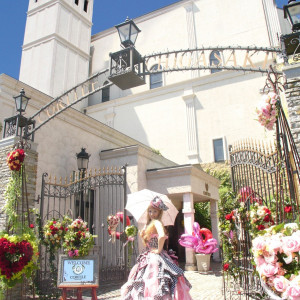 おふたりらしく出迎えるエントランスゲート|コルティーレ茅ヶ崎の写真(350910)