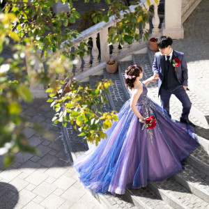 中庭での撮影は階段や噴水などがありお城の中で撮影をしているようです…♡|コルティーレ茅ヶ崎の写真(54609752)