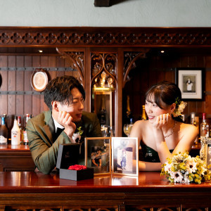 落ち着いた大人な雰囲気がフォトスポットとしても、2次会会場としてもご利用頂ける、セラーバー「カンティーナ」|コルティーレ茅ヶ崎の写真(54500183)