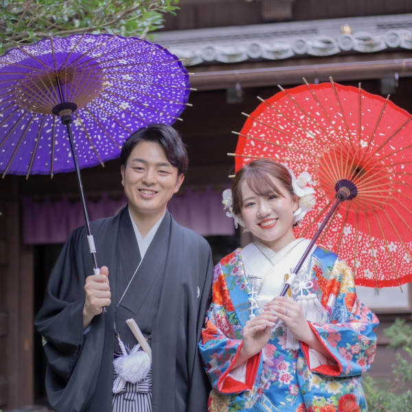 ご衣装は《白無垢・色打掛・引振袖》よりお選びいただけます。