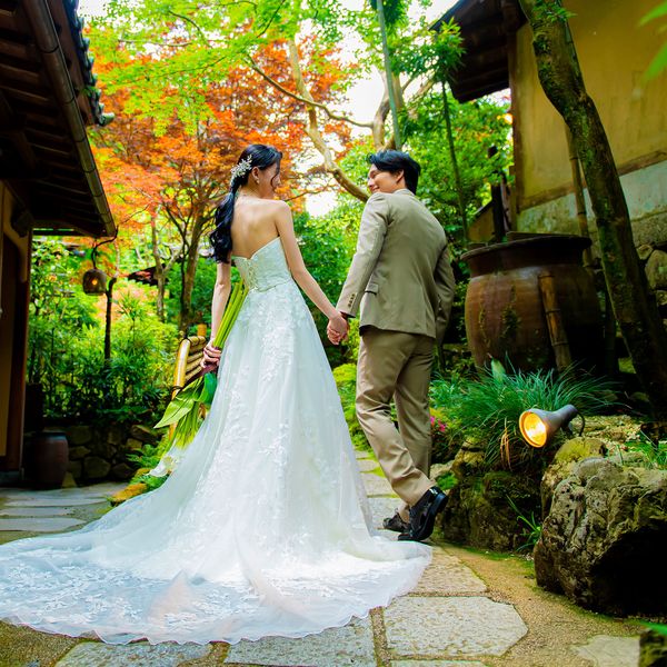 ご結婚を決意したおふたり、そしてゲストの皆様に過ごしてほしい時間がここに。|うかい鳥山の写真(52520349)