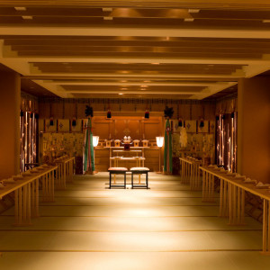 縁結びの神様「島根・出雲神社」の祭神を祀った格式ある神殿を館内に併設|つきじ治作の写真(23213968)