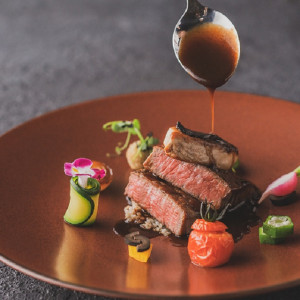 目で見ても楽しめ香り、食感、5感で楽しんでいただけるお料理|TERAKOYA（テラコヤ）/テイクアンドギヴ・ニーズウェディングの写真(18855861)