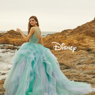 ドレス・Disney（アリエル）／アリエルをイメージしたブルーグリーンのグラデーションが絶妙なロマンティックドレス