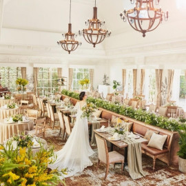 【少人数/親族婚】煌めくステンドグラス×貸切会場×和牛試食♪