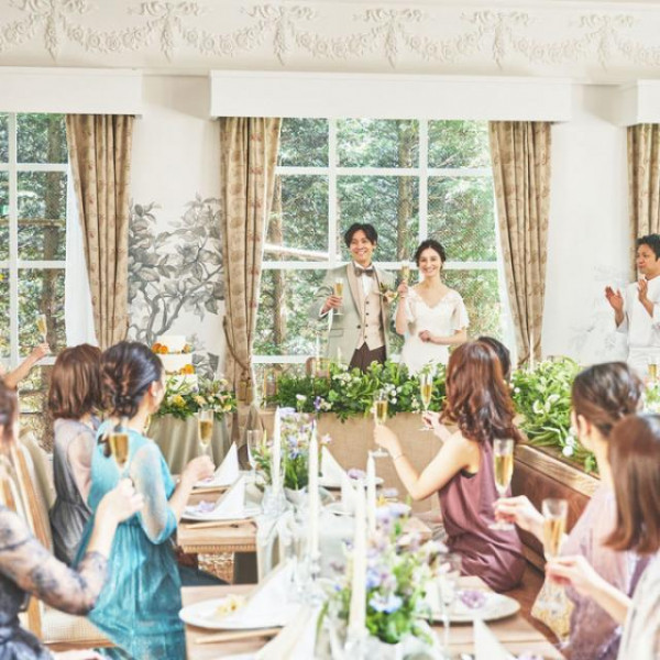 最大収容人数は120名