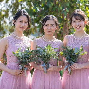 新婦に華を添えるブライズメイド|オークラ千葉ホテルの写真(33609528)
