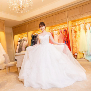 ドレス試着プレゼント！一足先に花嫁体験♪