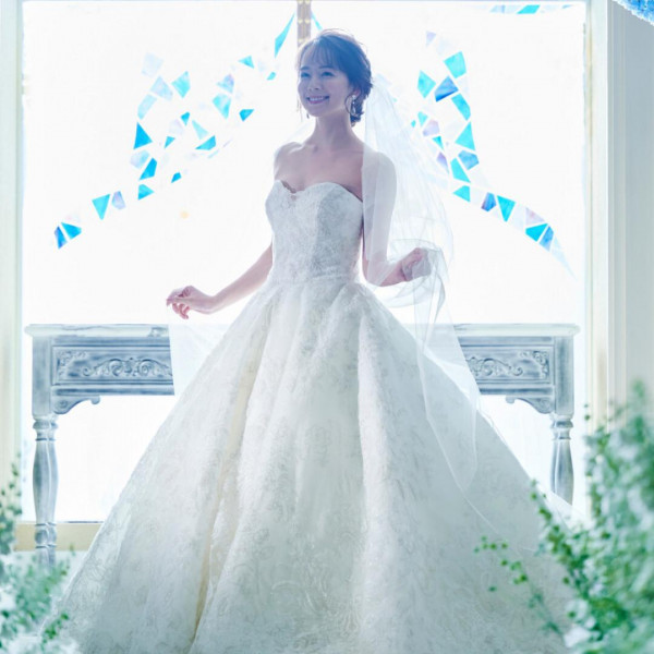 チャペルを貸し切って撮影