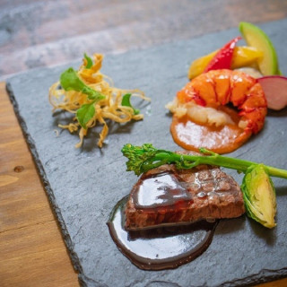 【花嫁イチオシNo.1】オマール海老のローストや和牛フィレ肉◇3万5千円相当の無料試食フェア開催中◇