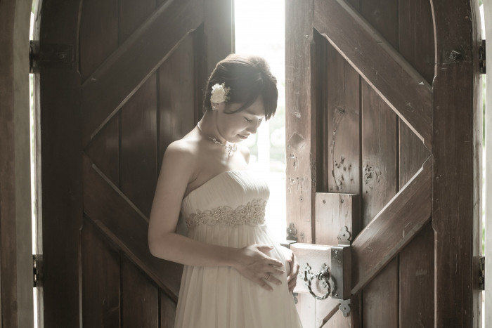 マタニティドレスのフィッティングも貸切だから周りを気にせず試着できる