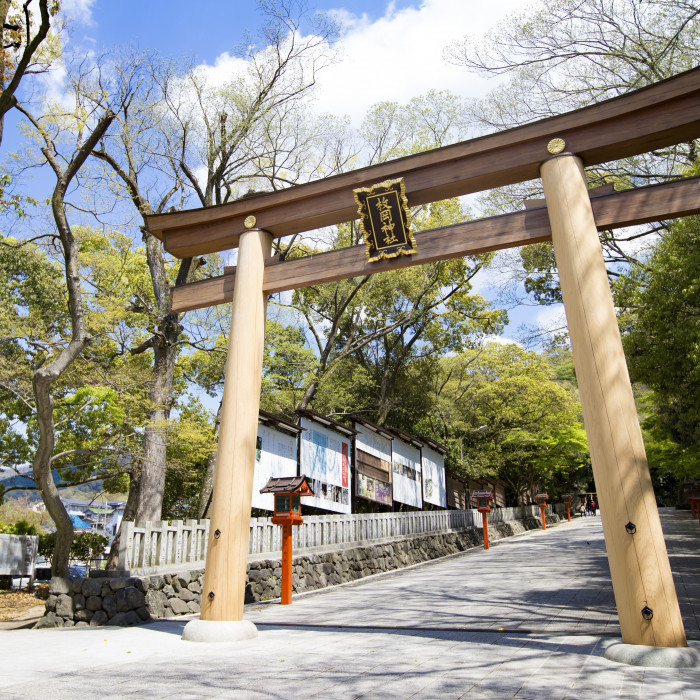 枚岡神社