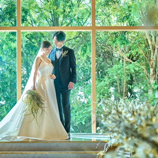 【梅田駅すぐ】緑と光のチャペル&貸切ガーデン★120万優待&豪華試食付