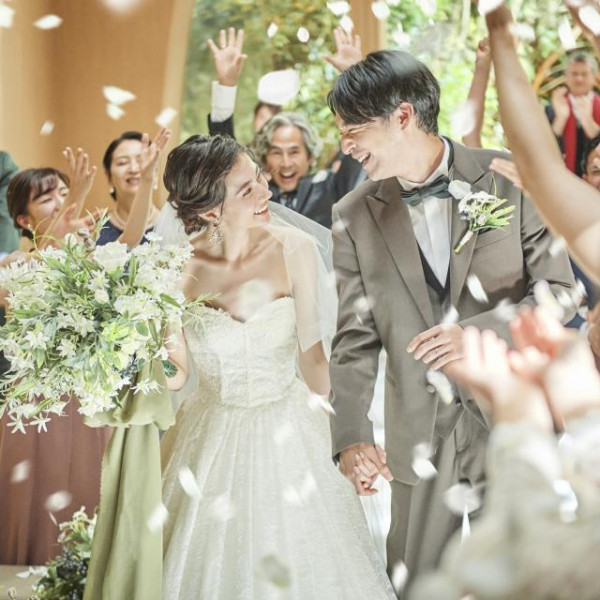 公式HPからのご予約でカタログギフトプレゼント