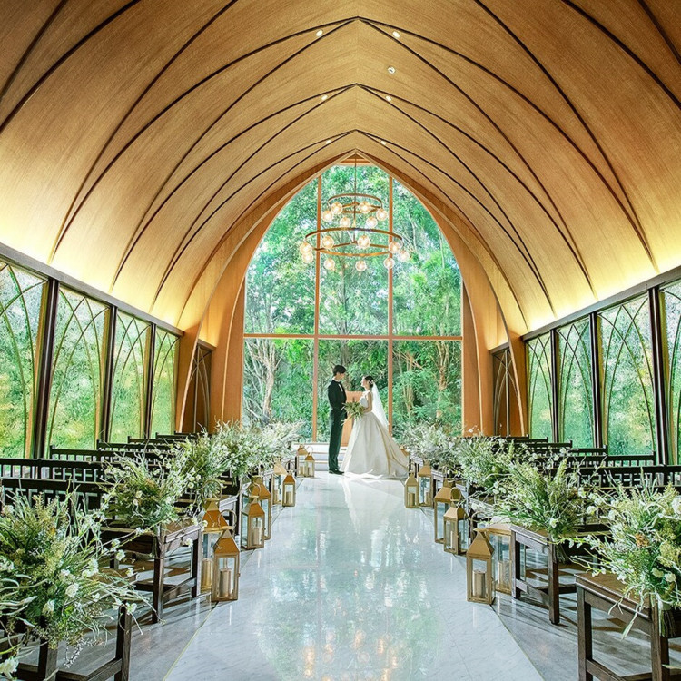 ウェディングドレス・衣装｜アーセンティア迎賓館（大阪