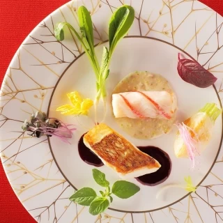 陽光と美食が生み出すくつろぎ 心が、笑顔が、ほどけていく
