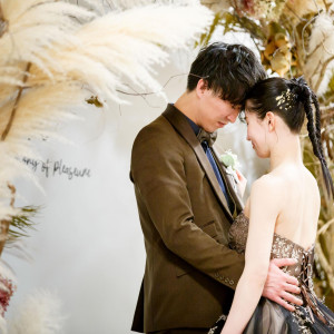 式後の一枚もこだわりの背景で|ルリアン大阪(ベルクラシック空港)の写真(55785893)