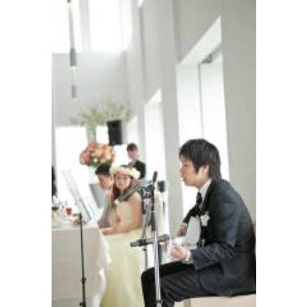 弟さんより新郎新婦へ歌のプレゼント 結婚式 二次会のgood演出bad演出 余興