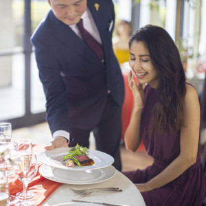 \11/24☆旬を味わう試食/コーディネート体験&衣装30万優待