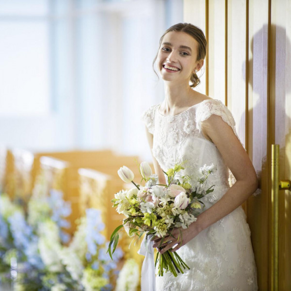 【★ご成約ビッグ特典★】◆挙式料10万円 ◆アートフラワー使用料無料 ◆ドレスレンタルご優待