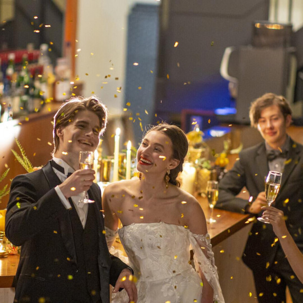 【お持込自由＆無料】ドレス＆タキシード、ペーパーアイテム、手作りDVDなど！持込自由でお二人らしく