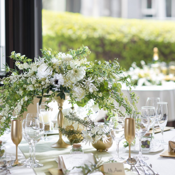 テーブルコーディネートにもおふたりのこだわりを！ゲストから「二人らしさいっぱいだね★」は最高に嬉しい♪お持込み料金も無料だから自分好みにコーディネートが出来るから◎|mitte(ミッテ)の写真(992914)