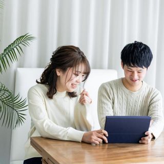 \スマホ&自宅でフェア/来館前の事前相談に◎オンライン相談会