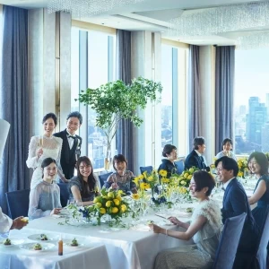 眺望抜群のホテルTOPフロアで、大切な方々と過ごす特別な一日