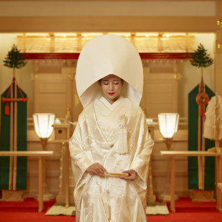 日本人ならではの白無垢も人気です。