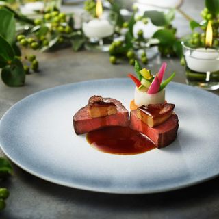 【月1回】牛フィレと前菜の2皿試食と高層絶景を満喫！アンサンブルフェア