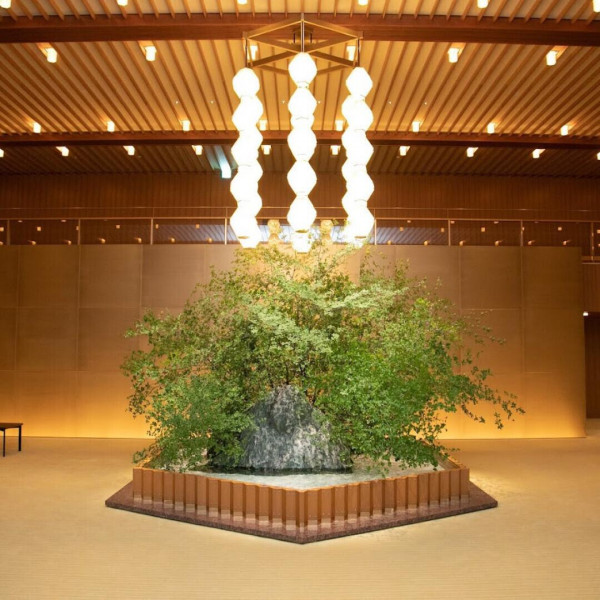 季節感溢れるロビー