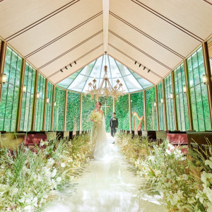 花嫁姿をより美しく見せてくれる空間|アーヴェリール迎賓館(名古屋)の写真(26220878)