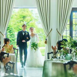 【年始プレミアム】選べる貸切邸宅&プール演出体験×婚礼試食