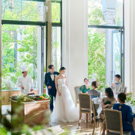 【新チャペル完成】選べる貸切邸宅＆プール演出体験×婚礼試食